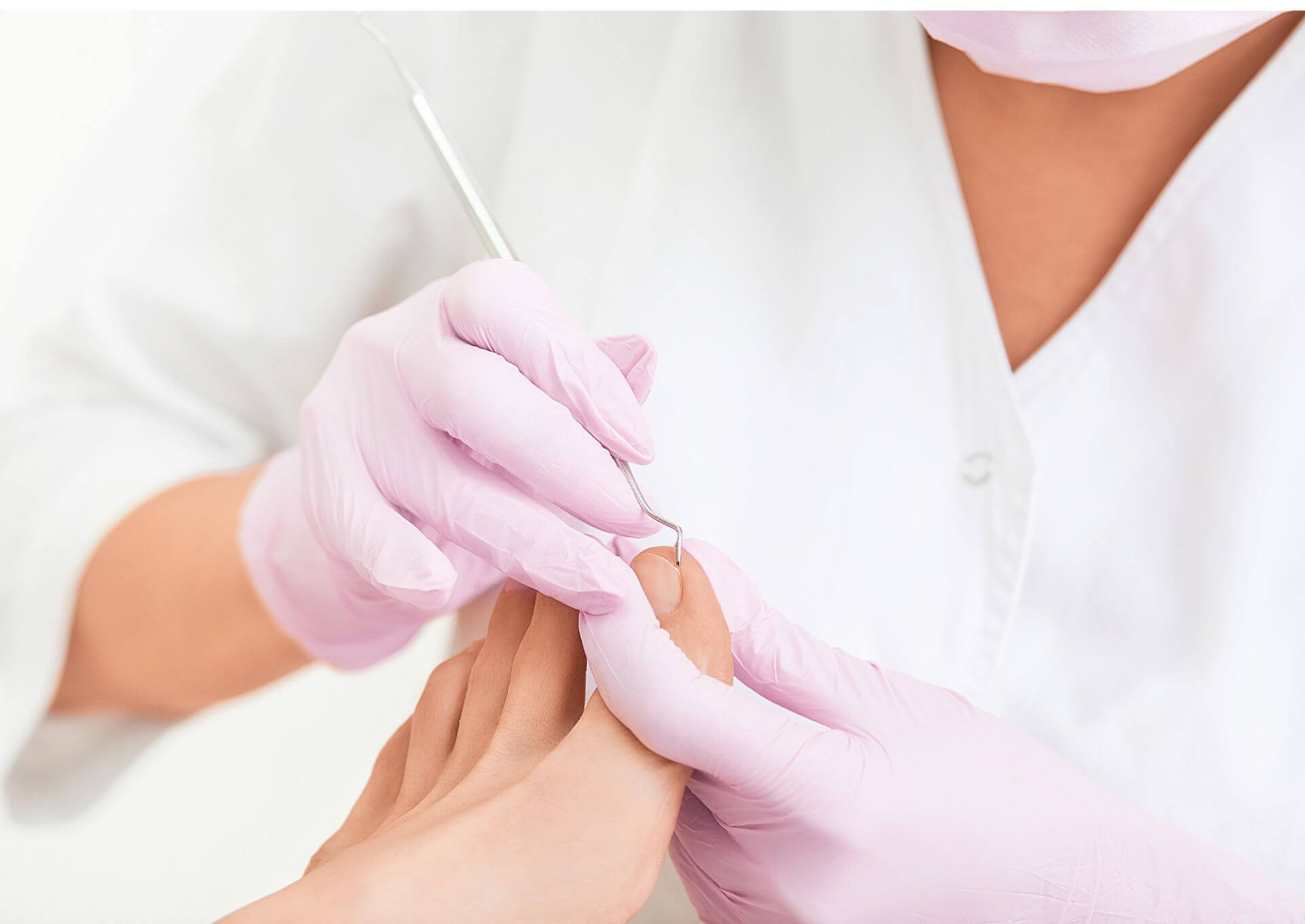 czyszczenie-plytki-paznokcia czyszczenie płytki paznokcia